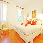 Dolcevita Apartments N 241